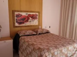 Quarto de Casal com Ar e Frigobar