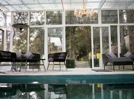 Apricot Luxury Tent Retreat in Majkhali w Heated Pool