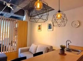 Elegante Loft Céntrico con Balcón