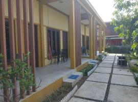 Moon By Night, хотел, който приема домашни любимци, в Дон Дет