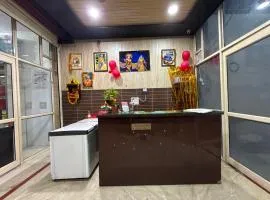 Hotel O Shree Shyam Madhav