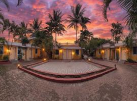 Townhouse Amrapali Resort, hotel em Top