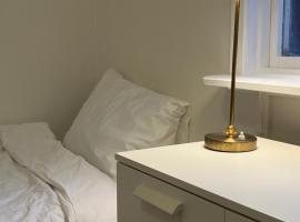 Kalvsvik, готель 