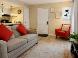 Down Town Convenience, TRAX, Self Check-In Studio