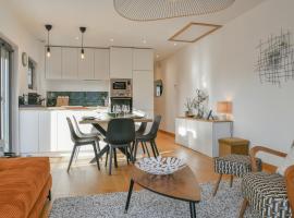 La Grangette Wifi Parking Terrasse, Hotel in Cruet