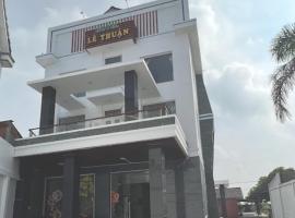Lê Thuận Hotel Đồng Tháp, Hotel in Ấp Tư