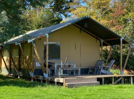 Natuurcamping Les fruits du Passau, Hotel in Saint-Désiré