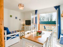 Côte Fleurie Cosy Norman apt balcony & parking, hotell sihtkohas Saint-Arnoult