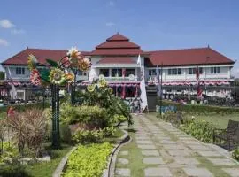 Regent's Park Hotel at Kayutangan Malang