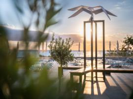 Astoria by Astoria Collection- All Inclusive & Private Beach Club, hotel i Golden Sands