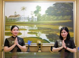 Grand Savero Hotel Bogor, hotell i Bogor