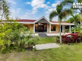 StayVista's The River Villa - Pet-Friendly Riverside Villa with Lawn & Bonfire