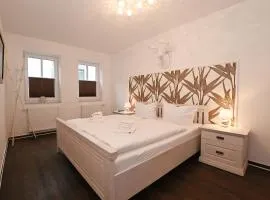 Bernstein Mare Luxor 07