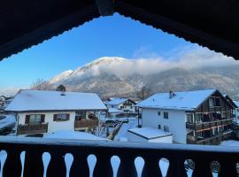 Zugspitze 6 mit SAUNA in Farchant bei GarmischPartenkirchen, hotel v mestu Farchant
