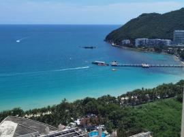 三亚大东海高层无遮挡海景房四室3卫,High-rise property with unobstructed ocean views, 4 bedrooms, Hotel in Oujiayuan