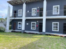 Kuzokhanya guest house, Hotel in Manguzi