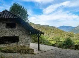 Oihaneko Etxea, la grange dans la forêt