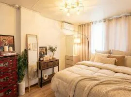 Chillpop stay, Sinchon station, 1F, 4ppl, 2BR, Hongdae, Private