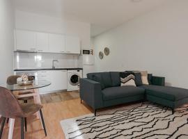 Modern studio near Metro, Hotel in Senhora da Hora