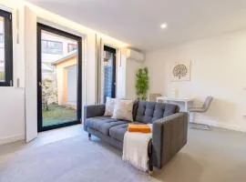 Bonfim Charming Flats by HostWise