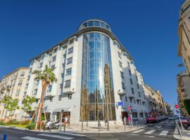 Viesnīca Goldstar Apartments & Suites Nicā