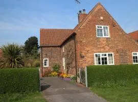 4 Bed in Wellow oc-w31058