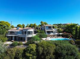 Portoheli Terra & Mare Villas, Two Villas Combined, hótel í Rozaíika