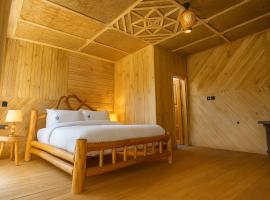 Bunyonyi Luxury Resort, Hotel in Kitumba