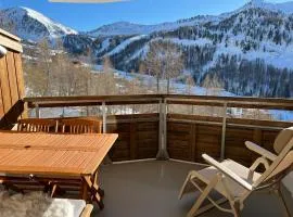 2 Pièces d'exception au calme, neuf , 4 personnes, immense terrasse, vue époustouflante , Tout pédestre à 10m du funiculaire, baignoire balnéothérapie