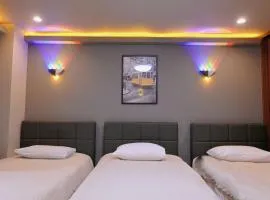 Special Price-Shinsaibashi-Osaka Castle Park-Dotonbori-Tennoji-Kuromon Market-Nipponbashi-Umeda-Within walking distance-Universal Studios-200m to subway