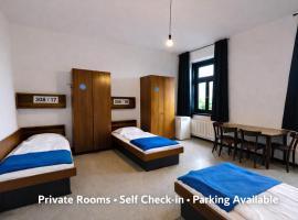 NUMBR25 - self service & low budget Hotel, hotel v Gradcu