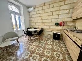 Turretta Stay - Private Room with Ensuite Bathroom in Vittoriosa, Three Cities