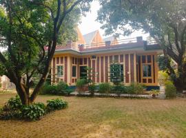 Corbett Bungalow Stay- Private Garden Stay Near Jim Corbett, Hotel in Rāmnagar