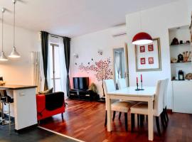 The Red Suite in Florence with Free Parking