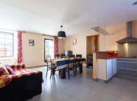 Maison pour 6 à Loudenvielle avec WiFi gratuit - FR-1-695-92, hotel a Loudenvielle