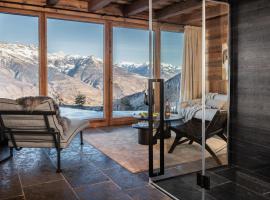HelloCHALET Chalet Les Fleurs - Scenic Alpine Escape 70 metres from the cable car, Hotel in Cerise