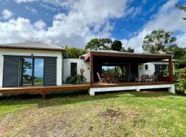 Villa le Paradis Secret Vue mer avec accès rivière, hotel sa Goyave