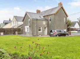 3 Bed in Narberth 79443