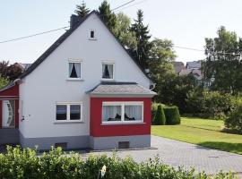 Ferienhaus am Flaumbach, hotel a Blankenrath