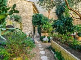 Hypercentre - 85m2 - 2 salles de bain - cour privée