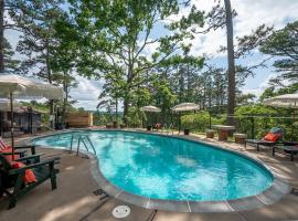 The Woodsman Lodge, hotel in Eureka Springs