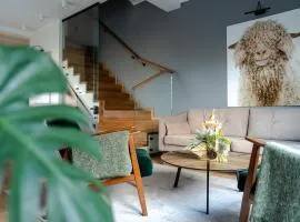 Luksfera House - Nowoczesny dom z ogrodem by everSlow