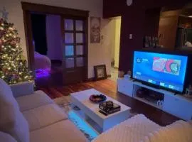 Cozy Romantic & Stylish stay