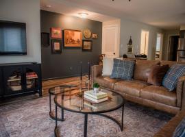 The Fox Hunt - A Ground Floor Condo، فندق في سوثيرن باينس