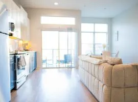 Modern Luxury Suite Deep Ellum Free Parking