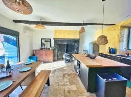 Charming country house retreat with swimming pool Douzillac