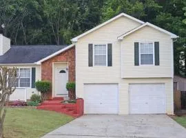 Comfy spacious and central home