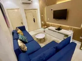 House of Blacky Apartments