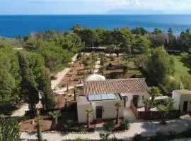 Araja Villa&Suite by Geocharme