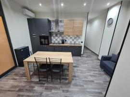 L'Angolo Felice, Hotel in Riposto